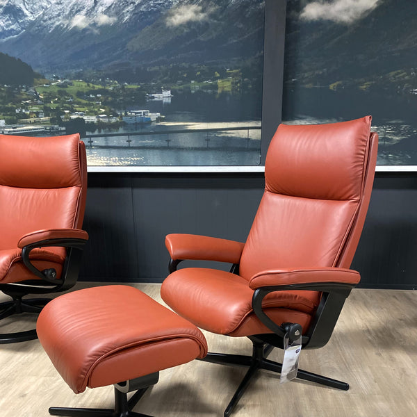 Stressless Aura M relaxfauteuil met hocker