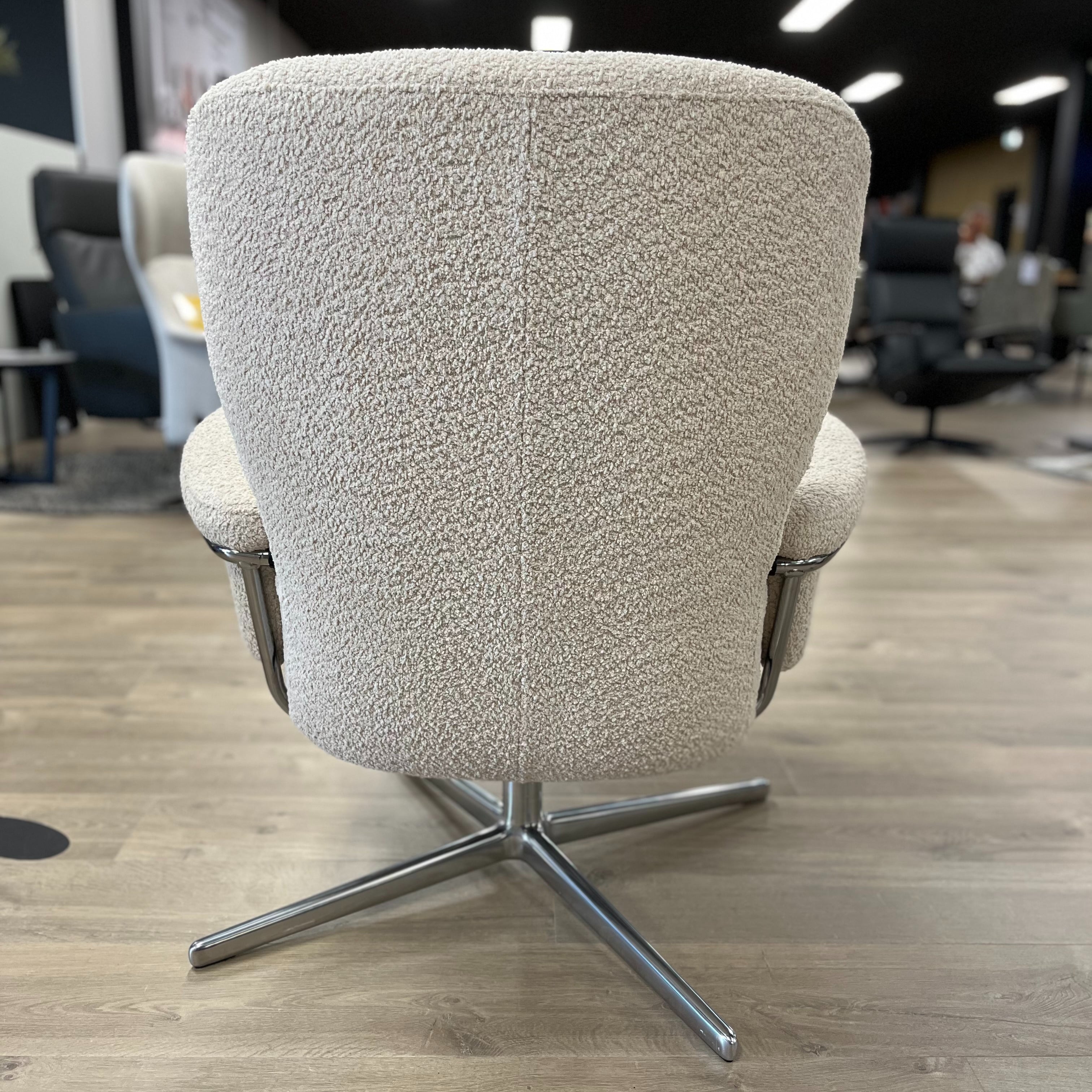 Showroommodel - Urban Rome lage rug - maat medium