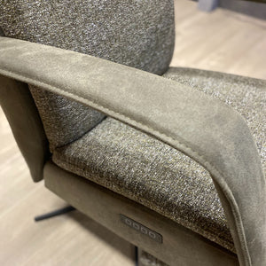Julius relaxfauteuil - Maat M - 2 Motorig met accu en sta op functie