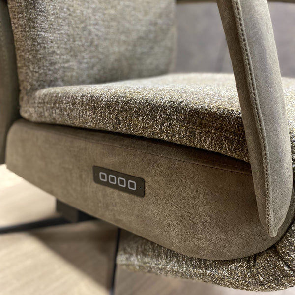 Julius relaxfauteuil - Maat M - 2 Motorig met accu en sta op functie