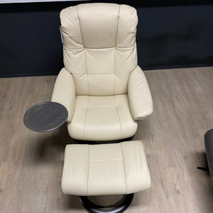Showroommodel - Stressless Mayfair relaxfauteuil small met hocker - met tafeltje