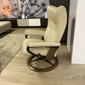 Stressless Wing M relaxfauteuil met hocker