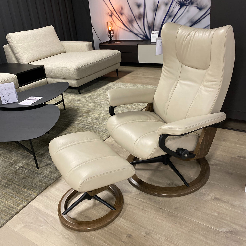 Stressless Wing M relaxfauteuil met hocker
