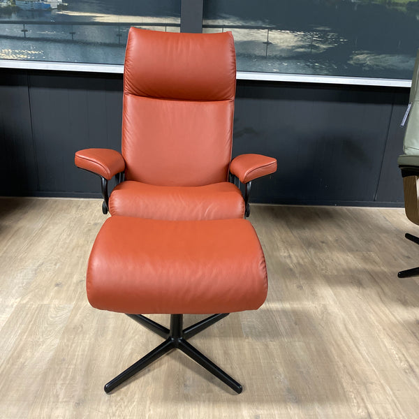 Stressless Aura M relaxfauteuil met hocker