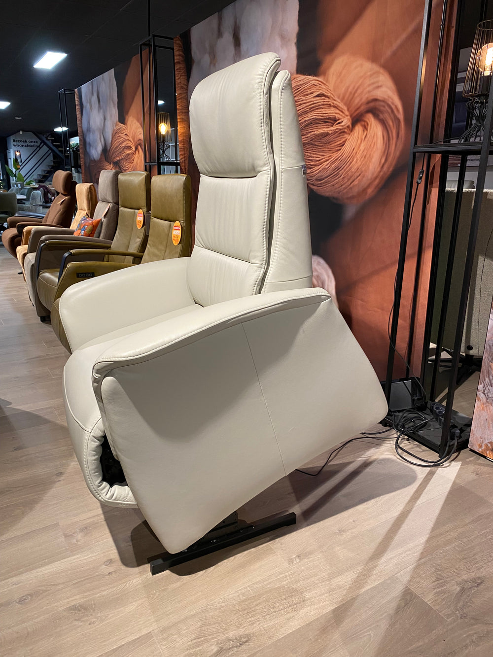 Relaxfauteuil Hukla Large 2 motorig met sta-op functie