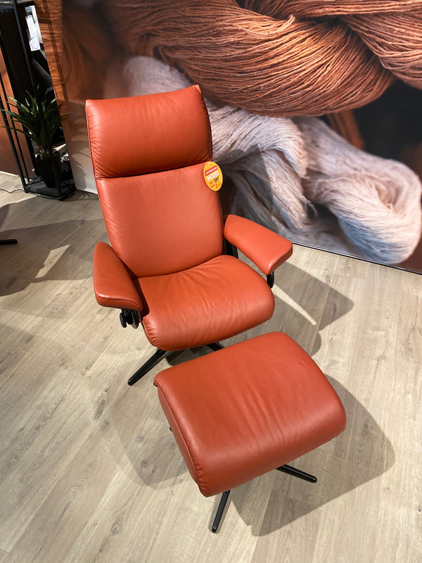 Stressless Aura M relaxfauteuil met hocker