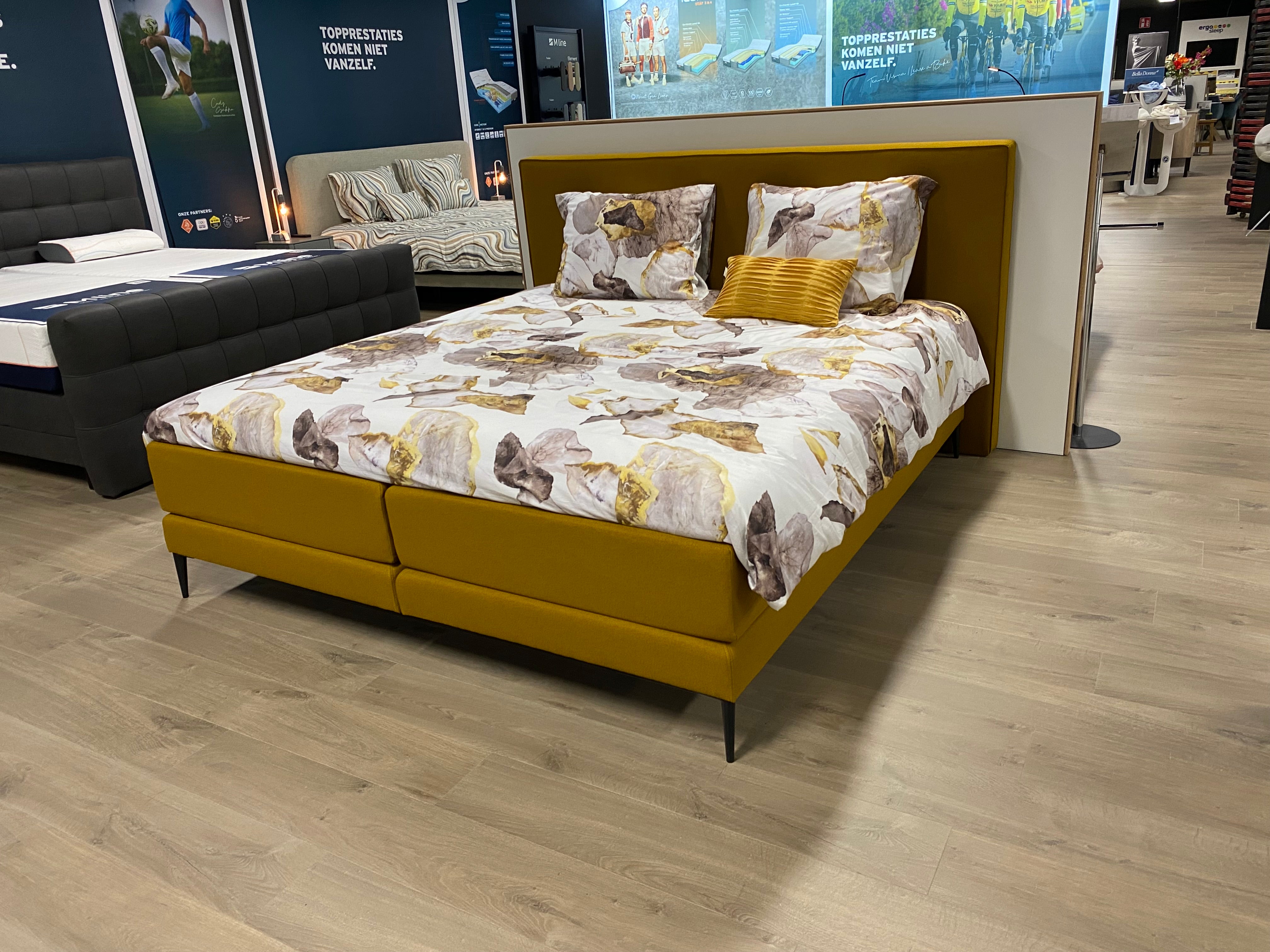 Showroommodel boxspring Suite 1000 180x200