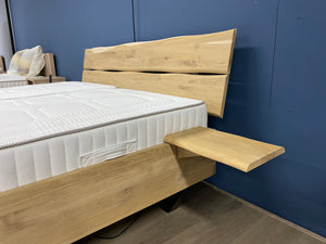Showroommodel Ledikant Rough 180x200 incl. nachtkastjes