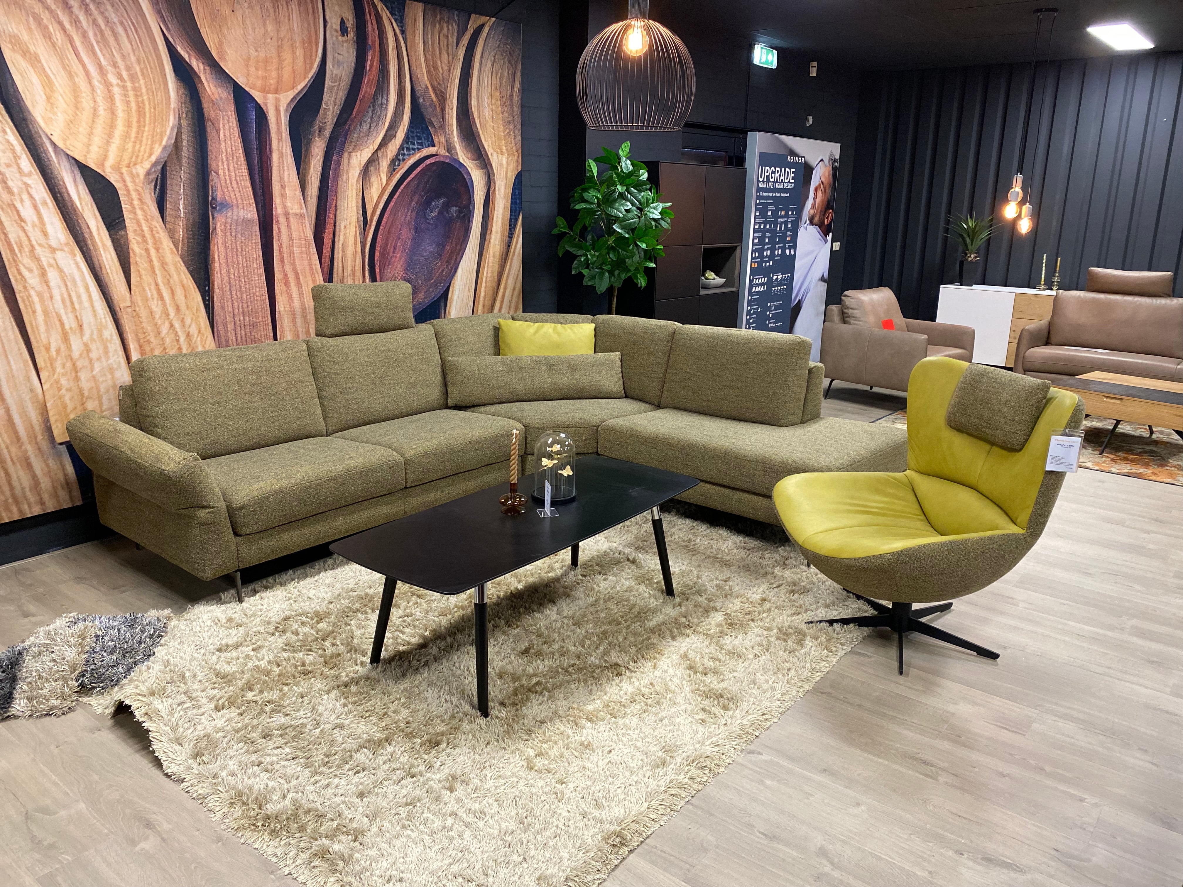 Showroommodel Hoekbank Upgrade & Fauteuil Koinor