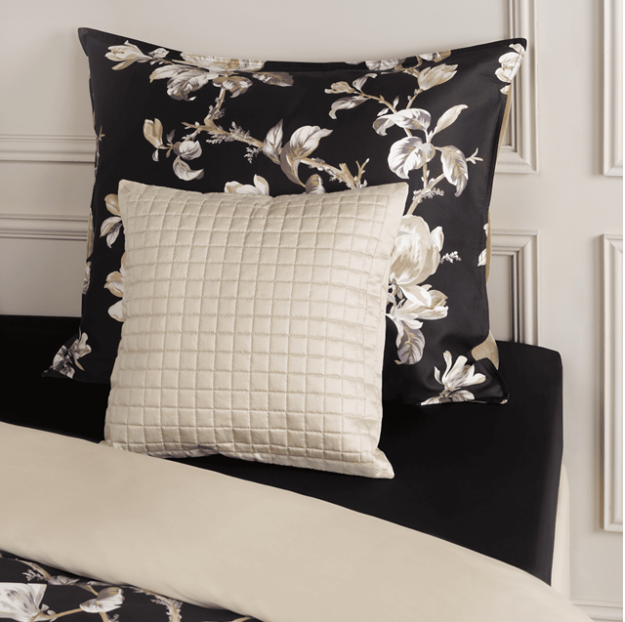 Dommelin Magnolia Zwart